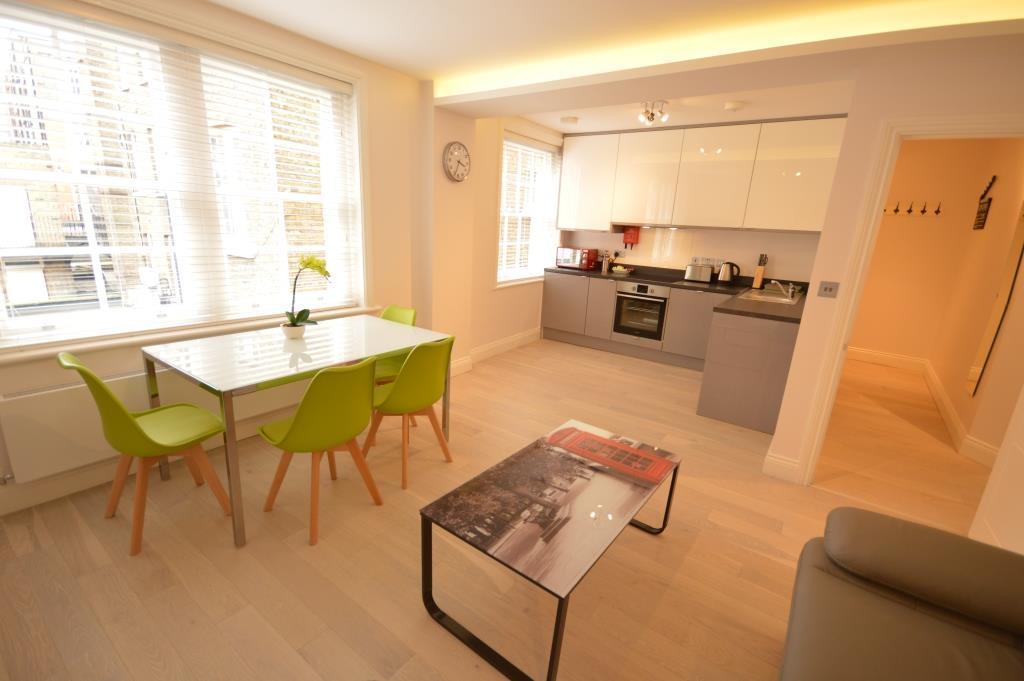 St Anne'S Court By Indigo Flats Apartment London Bagian luar foto